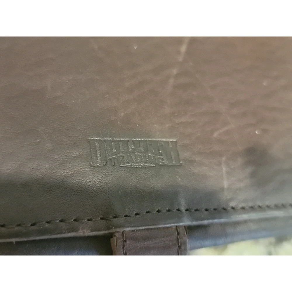 Duluth Trading Brown Lifetime Leather Wallet Wristlet Clutch Women's.  EUC